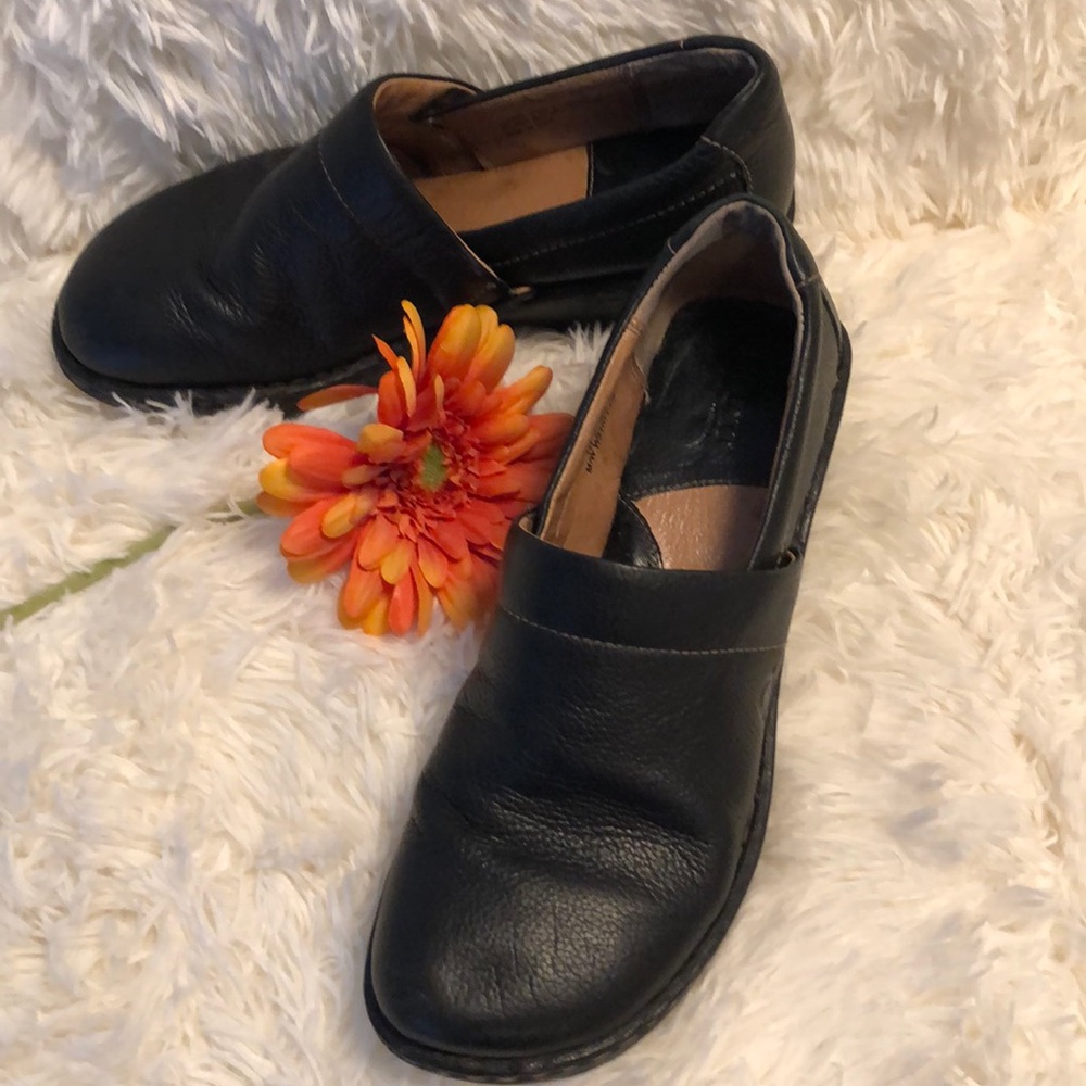 Born clogs